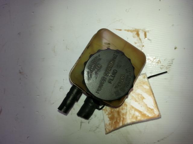 View Auto part P/S Reservoir Toyota Camry 1996