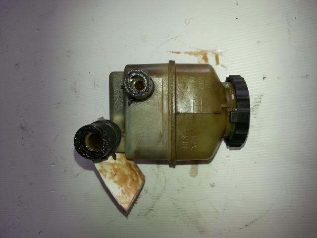 View Auto part P/S Reservoir Toyota Camry 1996
