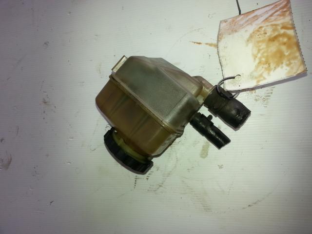 View Auto part P/S Reservoir Toyota Camry 1996