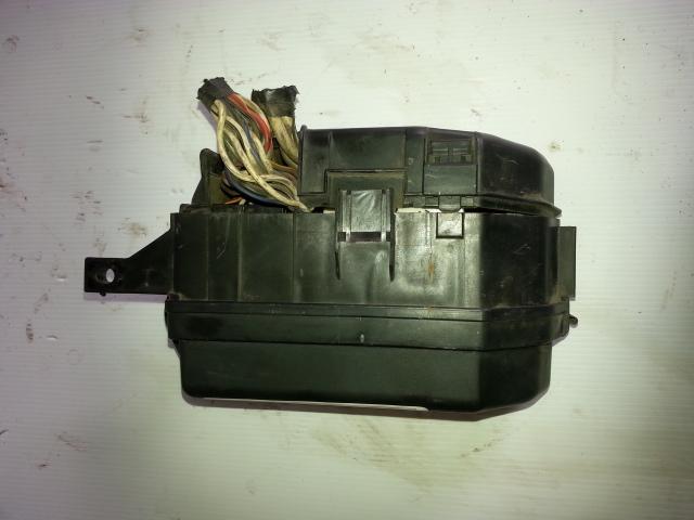 View Auto part Fuse Box Toyota Camry 1996