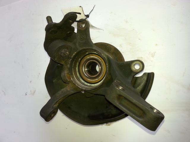 View Auto part Right Front Hub Assembly Toyota Camry 1996
