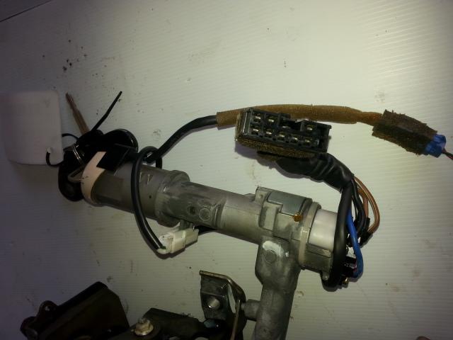 View Auto part Ignition W/ Key Toyota Camry 1996