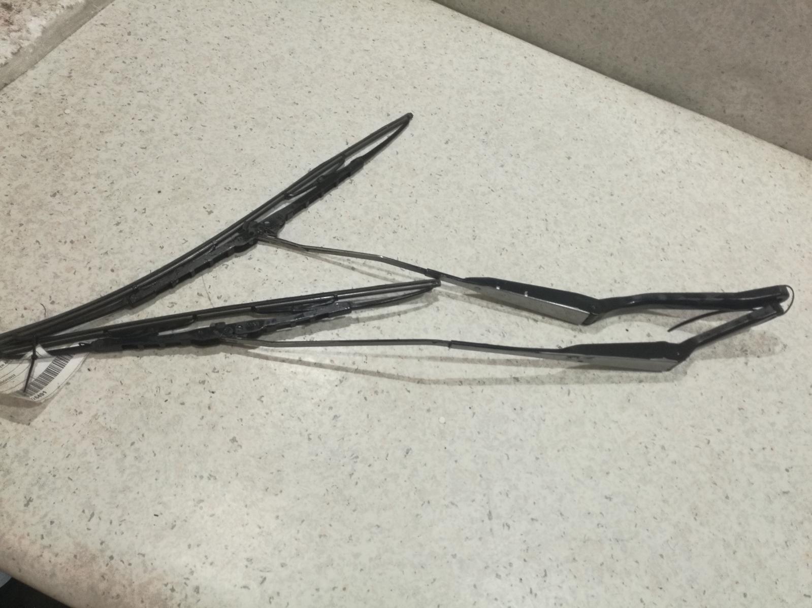 View Auto part Wiper Arm Honda Prelude 1992