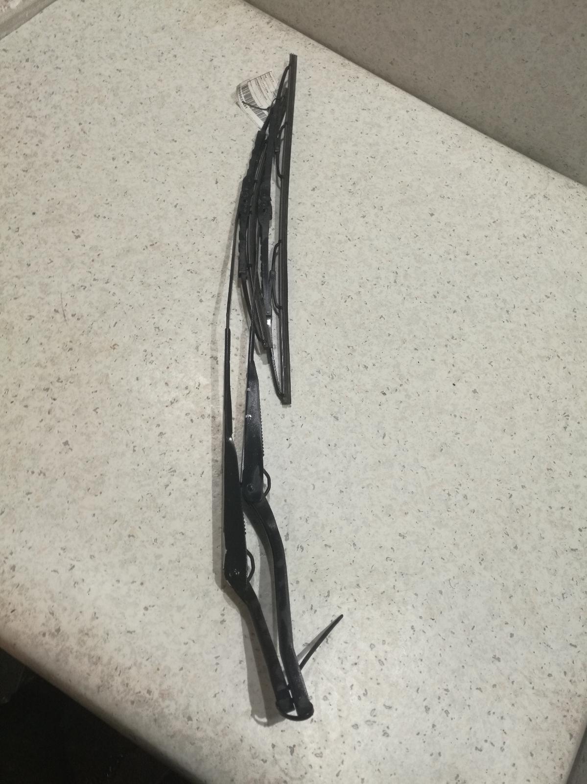 View Auto part Wiper Arm Honda Prelude 1992
