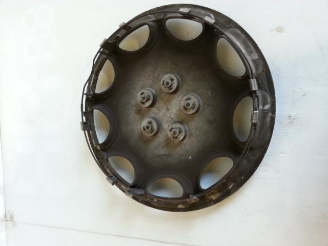 View Auto part Wheel Cover/Hub Cap Toyota Camry 1996
