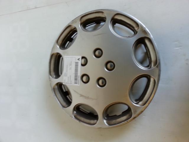 View Auto part Wheel Cover/Hub Cap Toyota Camry 1996