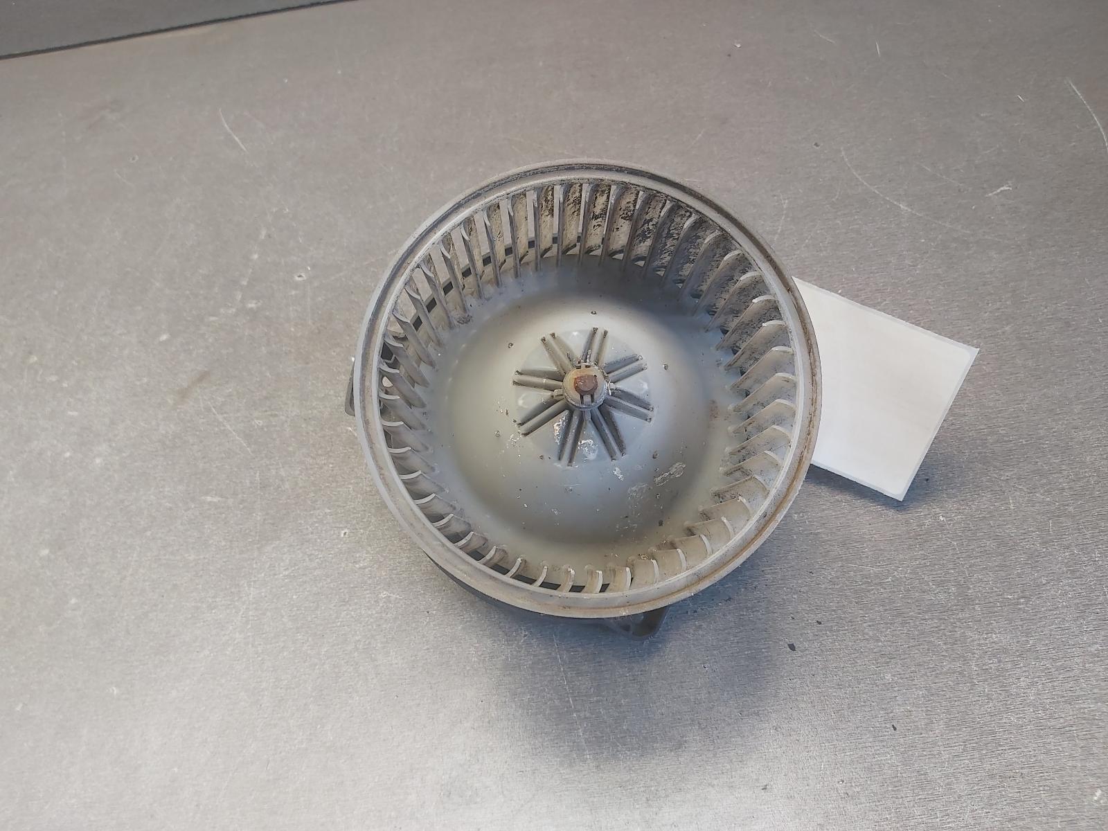 View Auto part Heater Fan Motor Toyota Camry 1996