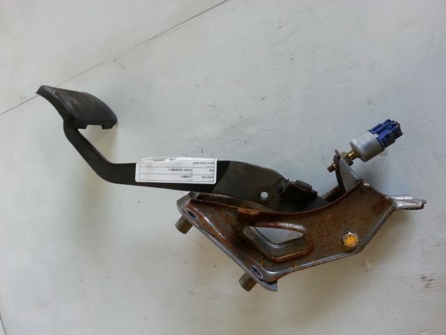View Auto part Pedal Assembly Toyota Camry 1996