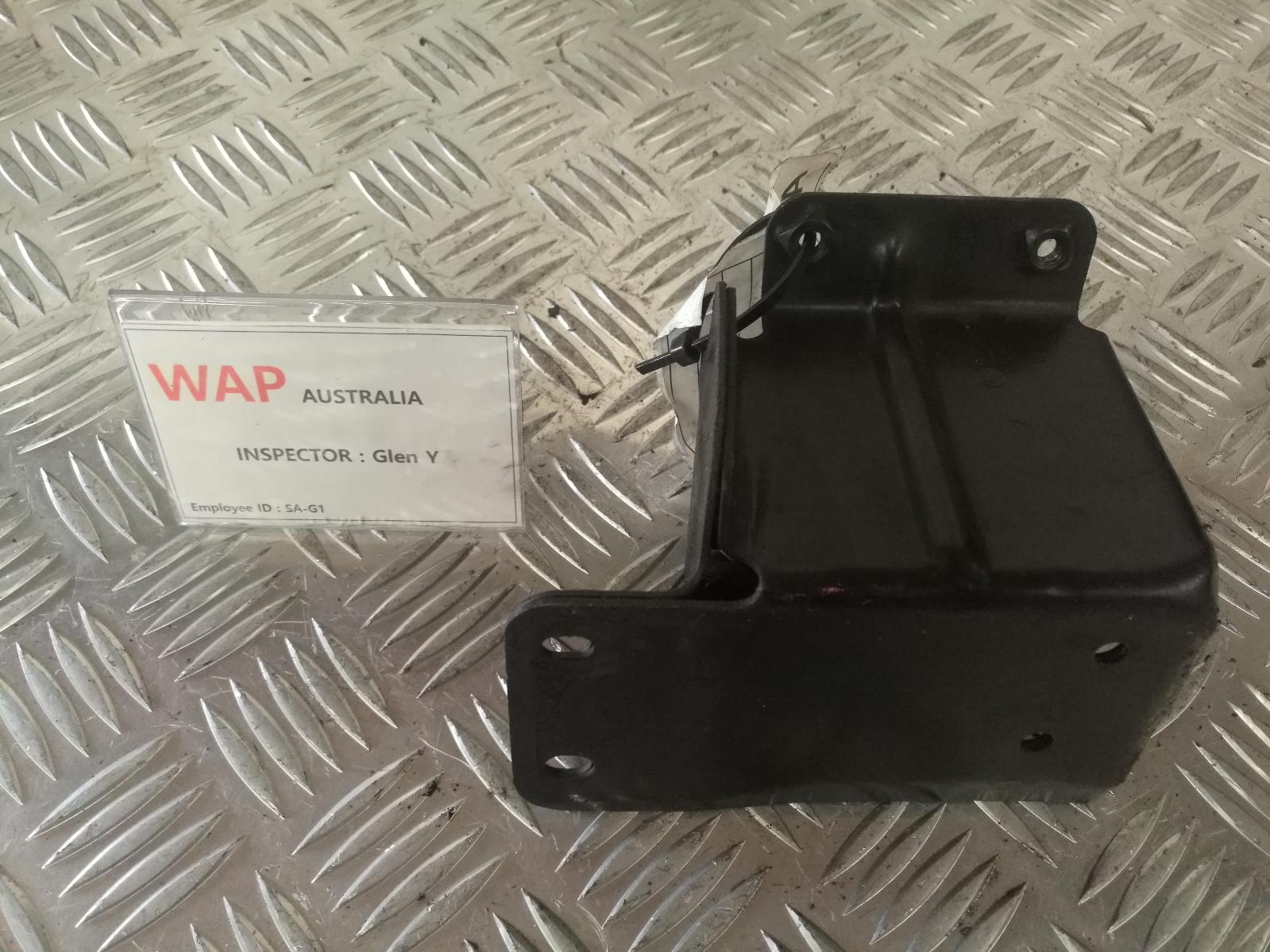 View Auto part F/Bar Reinforc/Brack Toyota Camry 1996