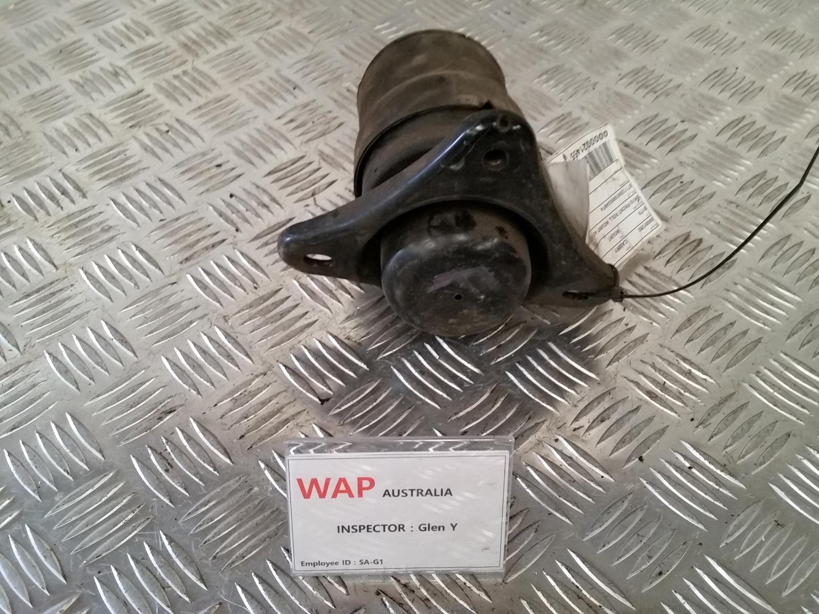 View Auto part Mount Toyota Camry 1996