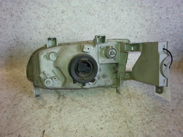 View Auto part Right Headlamp Honda Odyssey 2000
