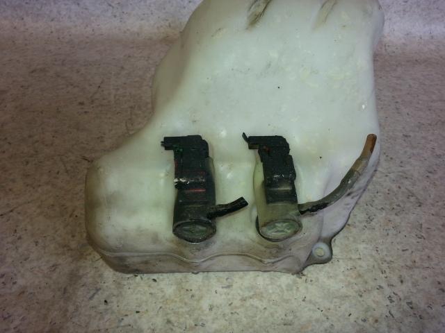 2000 Honda Odyssey Washer Bottle View Auto part Washer Bottle Honda Odyssey 2000