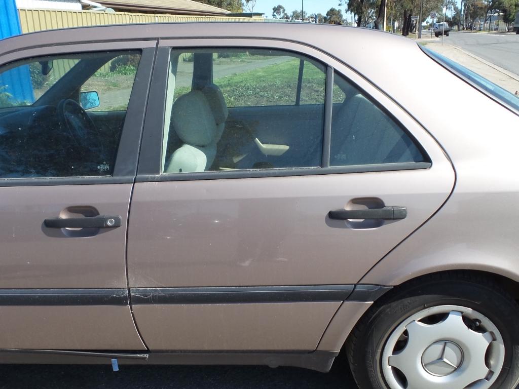 View Auto part Instrument Cluster Mercedes C Class 1995