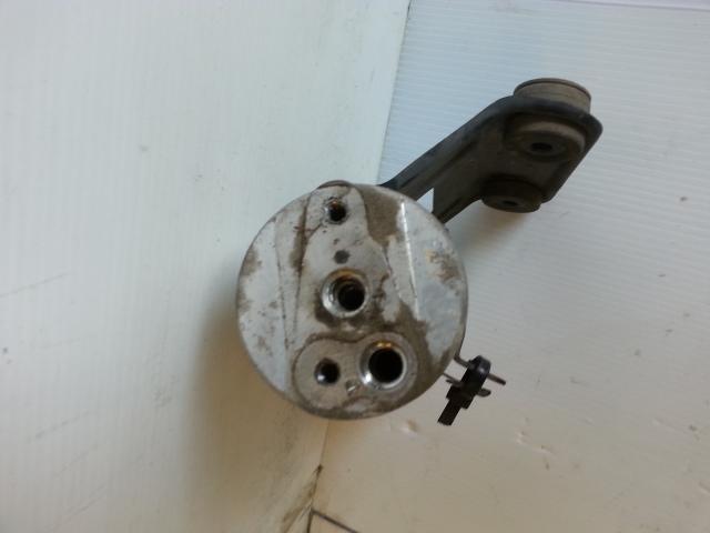 View Auto part A/C Dryer Lexus Ls400 1992