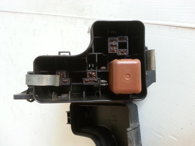 View Auto part Fuse Box Lexus Ls400 1992