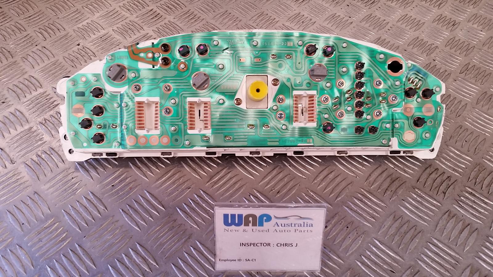 View Auto part Instrument Cluster Mitsubishi Magna 1995