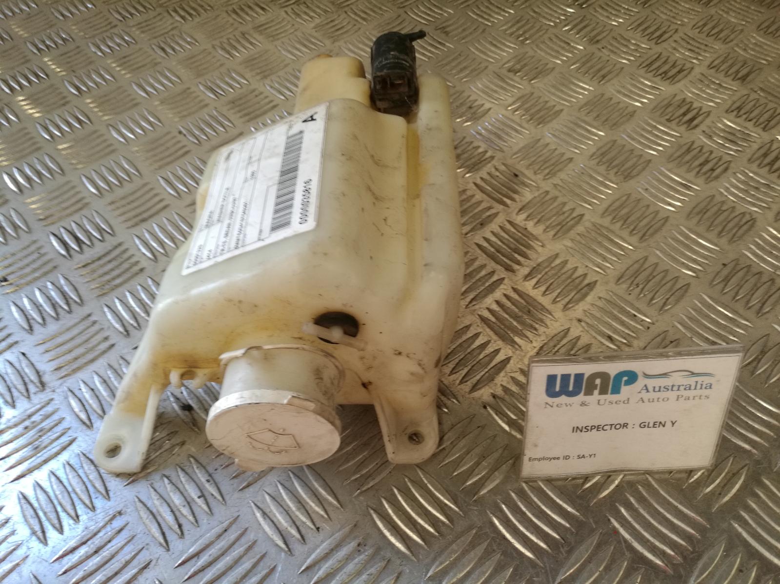 1995 Mitsubishi Magna Washer Bottle View Auto part Washer Bottle Mitsubishi Magna 1995