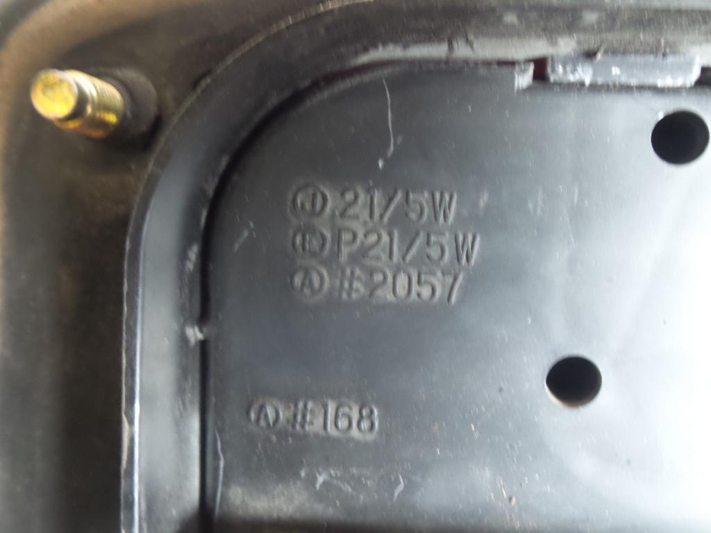 1995 Mitsubishi Magna Right Taillight View Auto part Right Taillight Mitsubishi Magna 1995