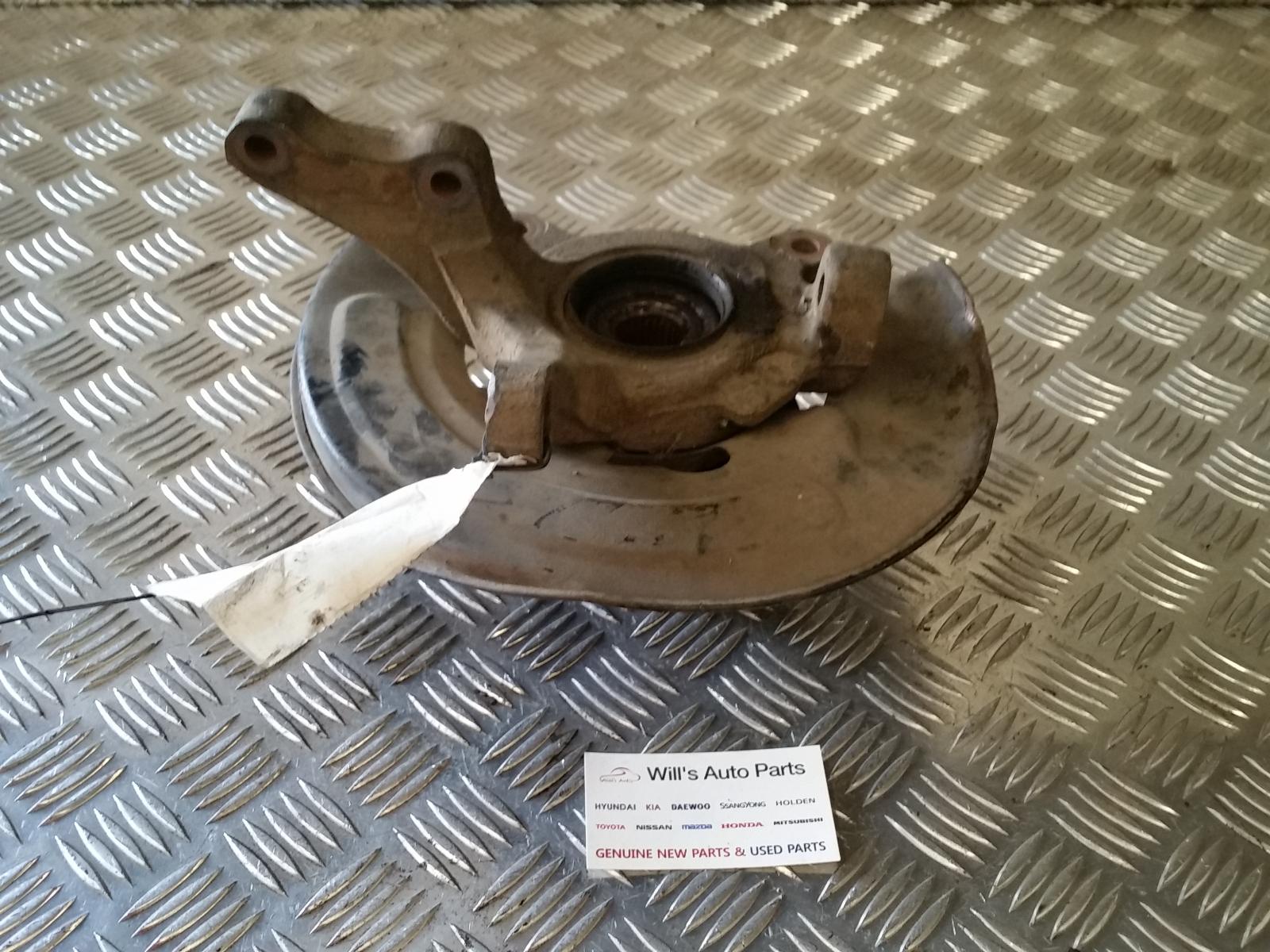 1995 Mitsubishi Magna Left Front Hub Assembly View Auto part Left Front Hub Assembly Mitsubishi Magna 1995