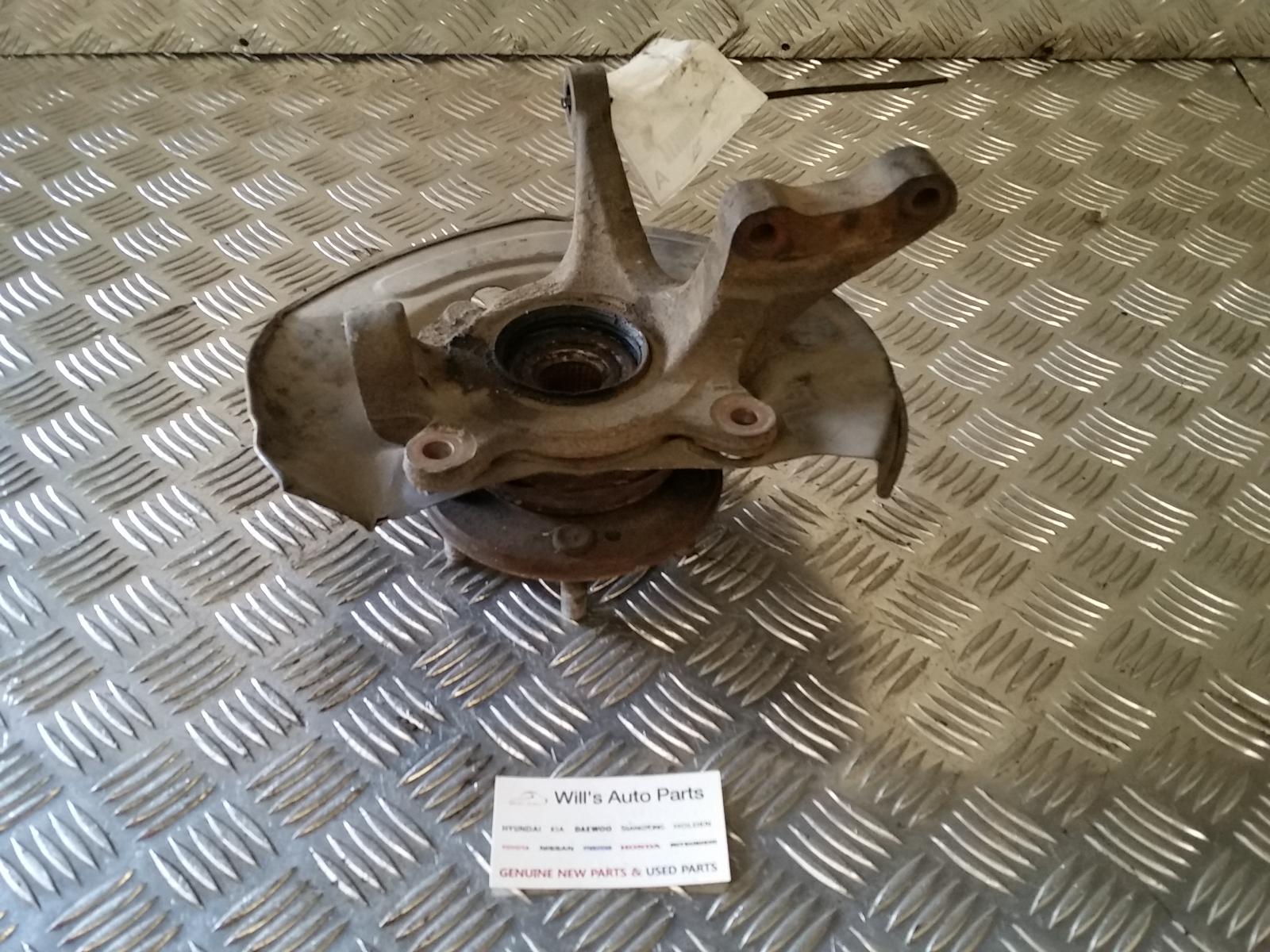 1995 Mitsubishi Magna Left Front Hub Assembly View Auto part Left Front Hub Assembly Mitsubishi Magna 1995
