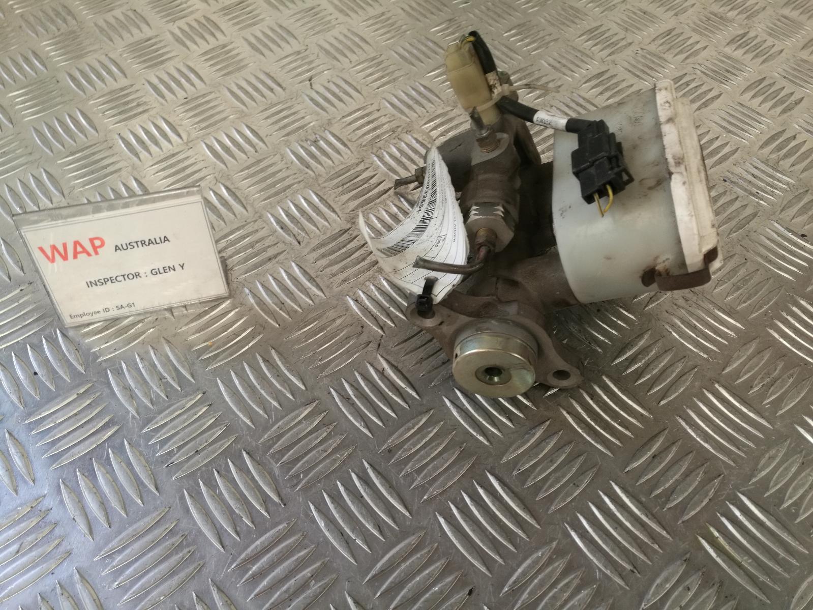 1995 Mitsubishi Magna Master Cylinder View Auto part Master Cylinder Mitsubishi Magna 1995