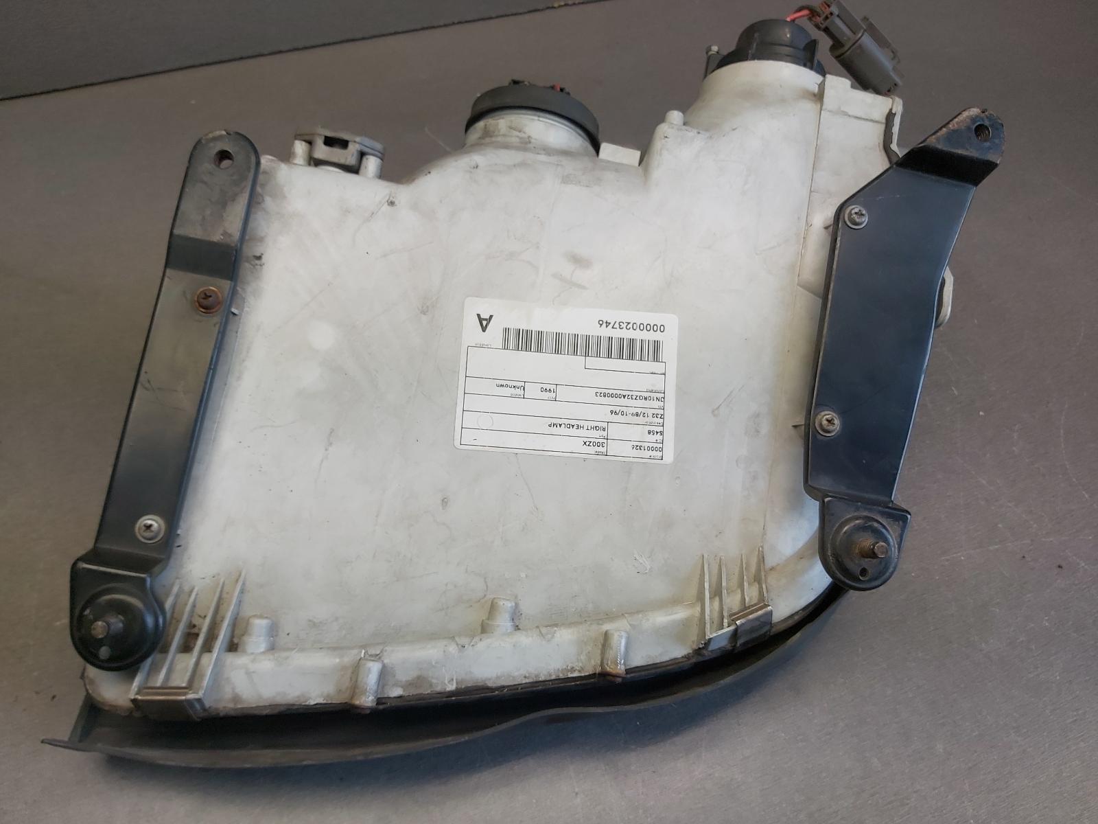 View Auto part Right Headlamp Nissan 300zx 1990