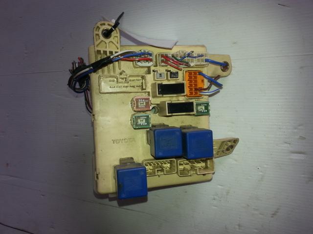 1993 Lexus Es300 (92-05) Fuse Box View Auto part Fuse Box Lexus Es300 (92-05) 1993