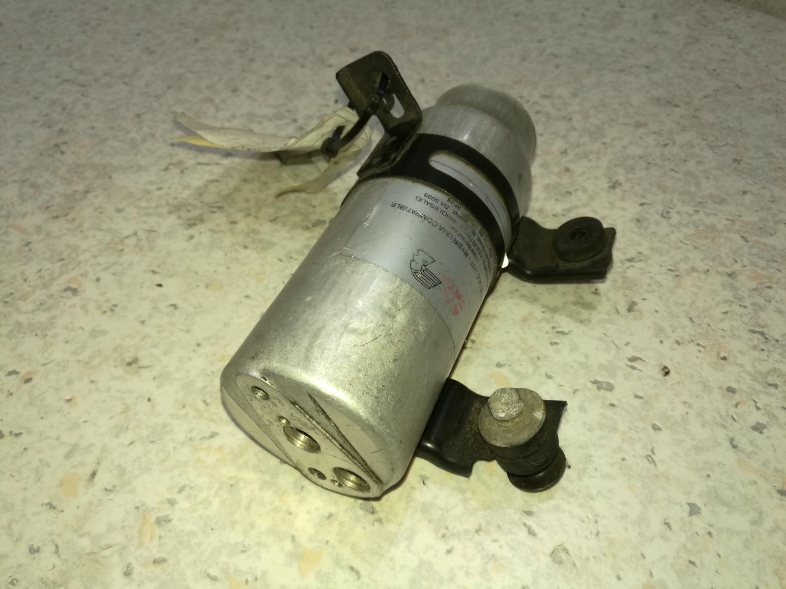 1993 Lexus Es300 (92-05) A/C Dryer View Auto part A/C Dryer Lexus Es300 (92-05) 1993