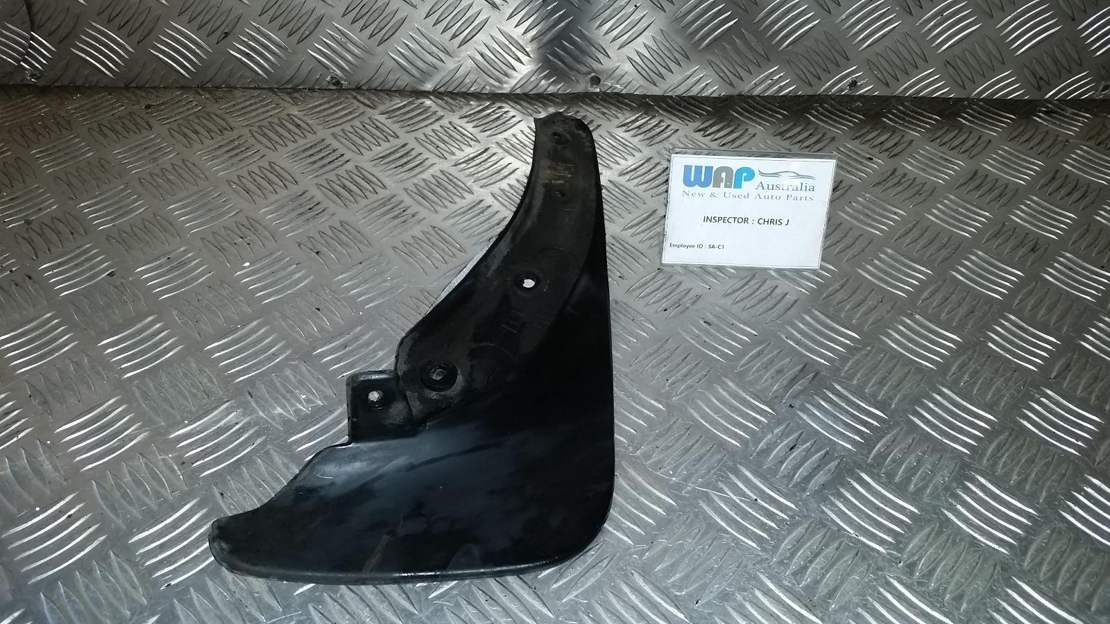 View Auto part Mud Flaps Lexus Es300 (92-05) 1993