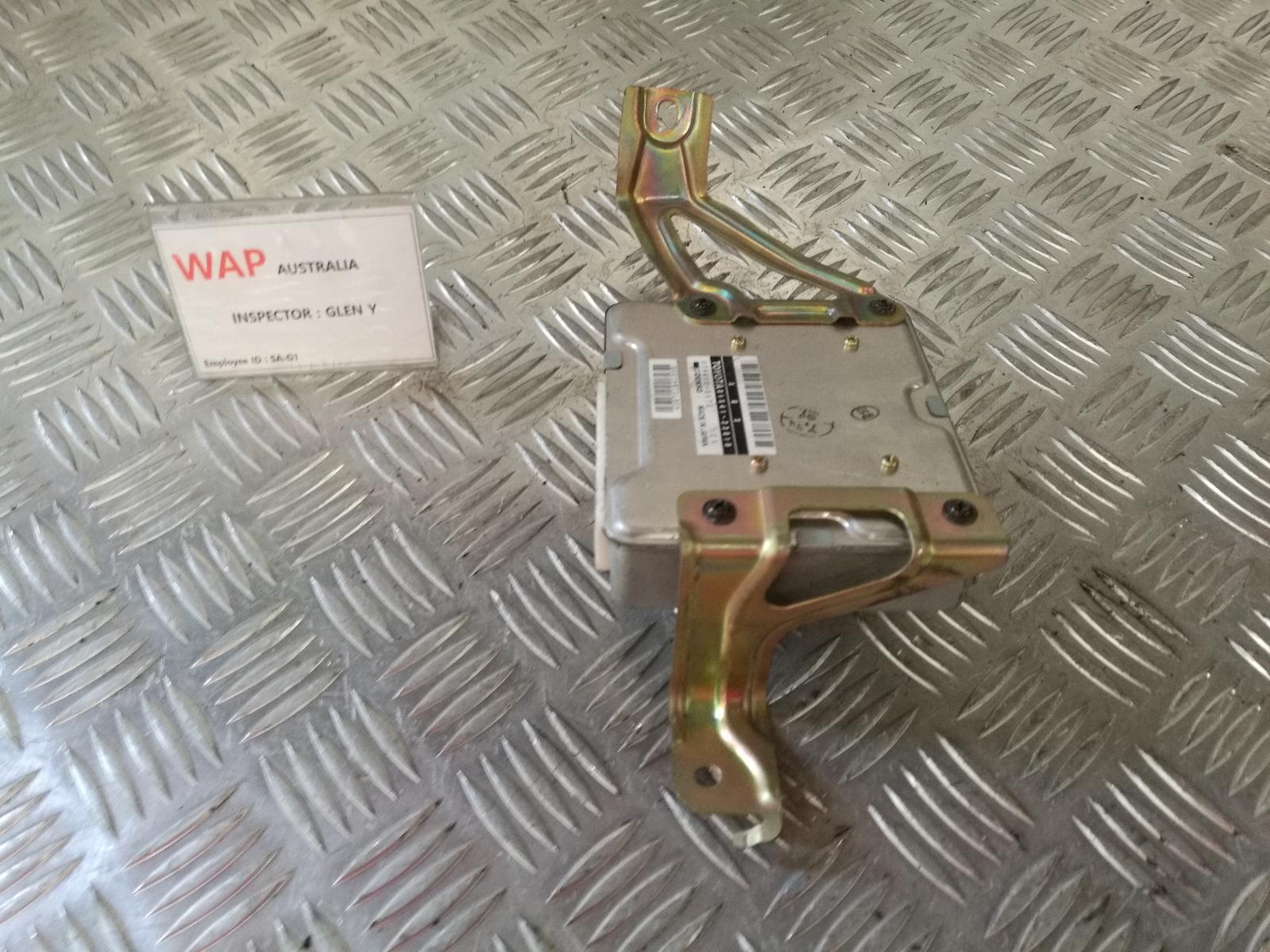 View Auto part Ecu Lexus Es300 (92-05) 1993