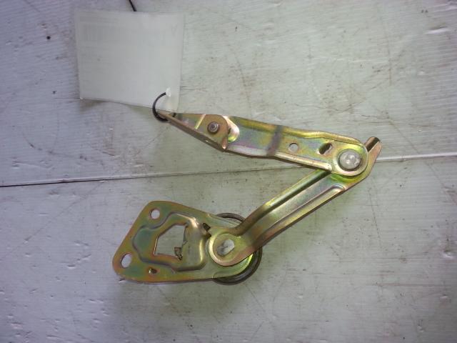View Auto part Bootlid/Tgate Hinge Toyota Mr2 1989