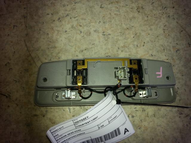 View Auto part Courtesy Light Honda Odyssey 2000