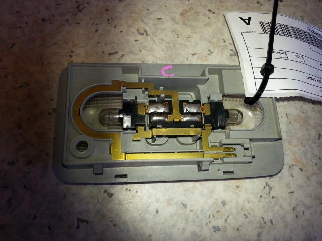 View Auto part Courtesy Light Honda Odyssey 2000