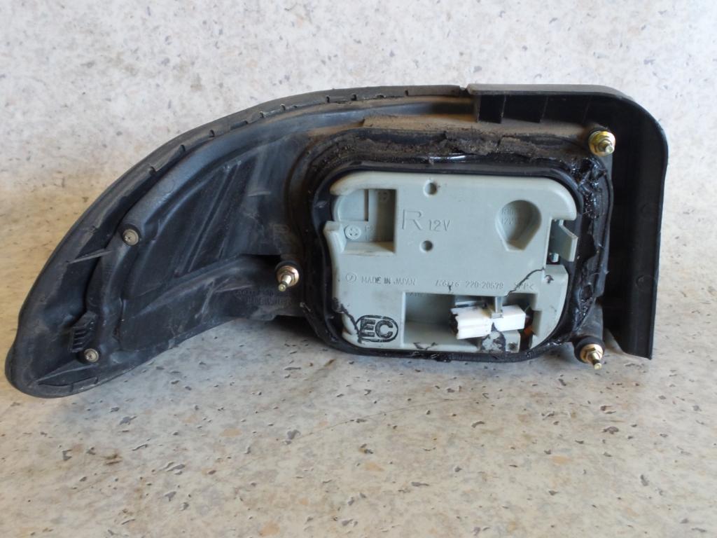 View Auto part Right Taillight Subaru Liberty 1995