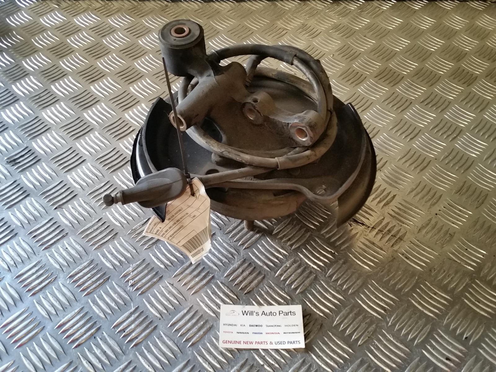 1995 Subaru Liberty Right Rear Hub Assembly View Auto part Right Rear Hub Assembly Subaru Liberty 1995