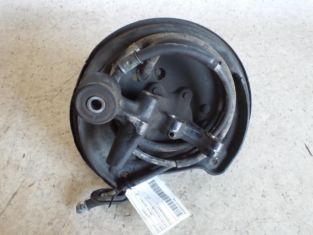 1995 Subaru Liberty Right Rear Hub Assembly View Auto part Right Rear Hub Assembly Subaru Liberty 1995