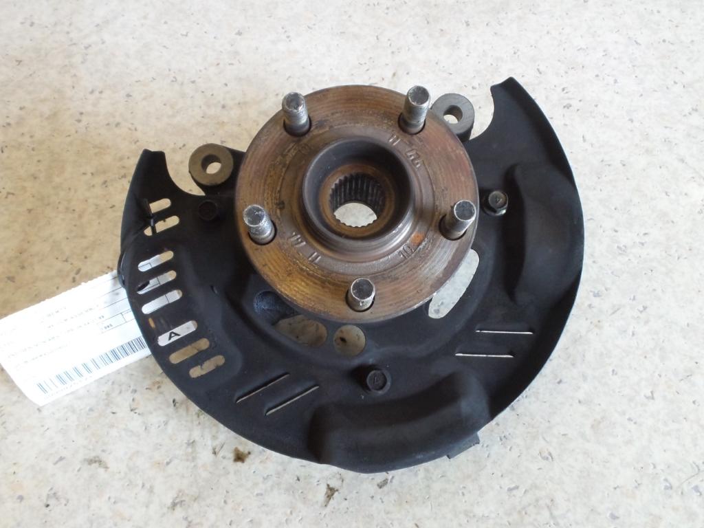 View Auto part Right Front Hub Assembly Subaru Liberty 1995