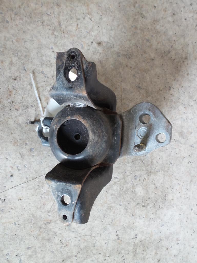 2000 Toyota Echo Mount View Auto part Mount Toyota Echo 2000