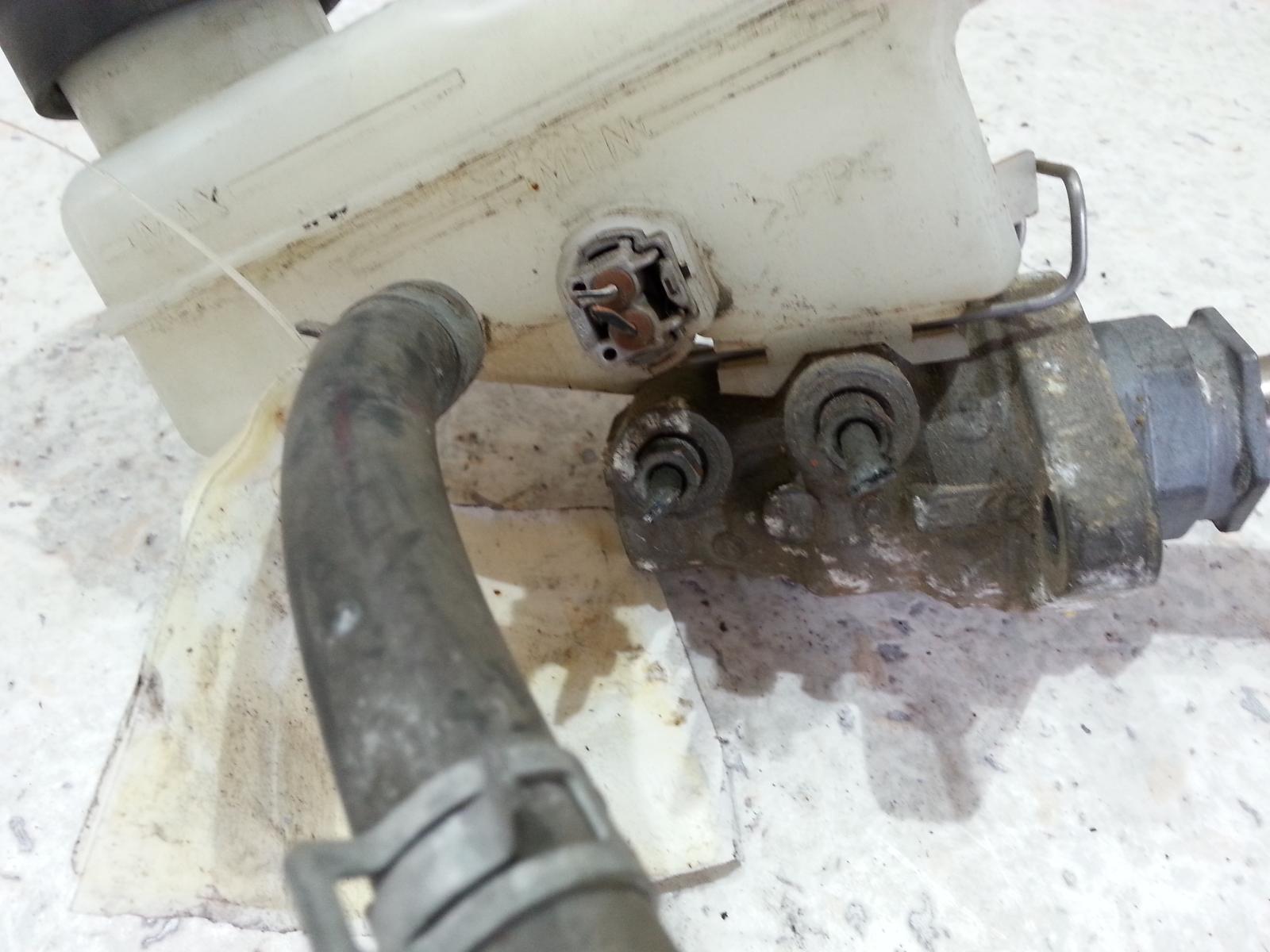 View Auto part Master Cylinder Toyota Echo 2000
