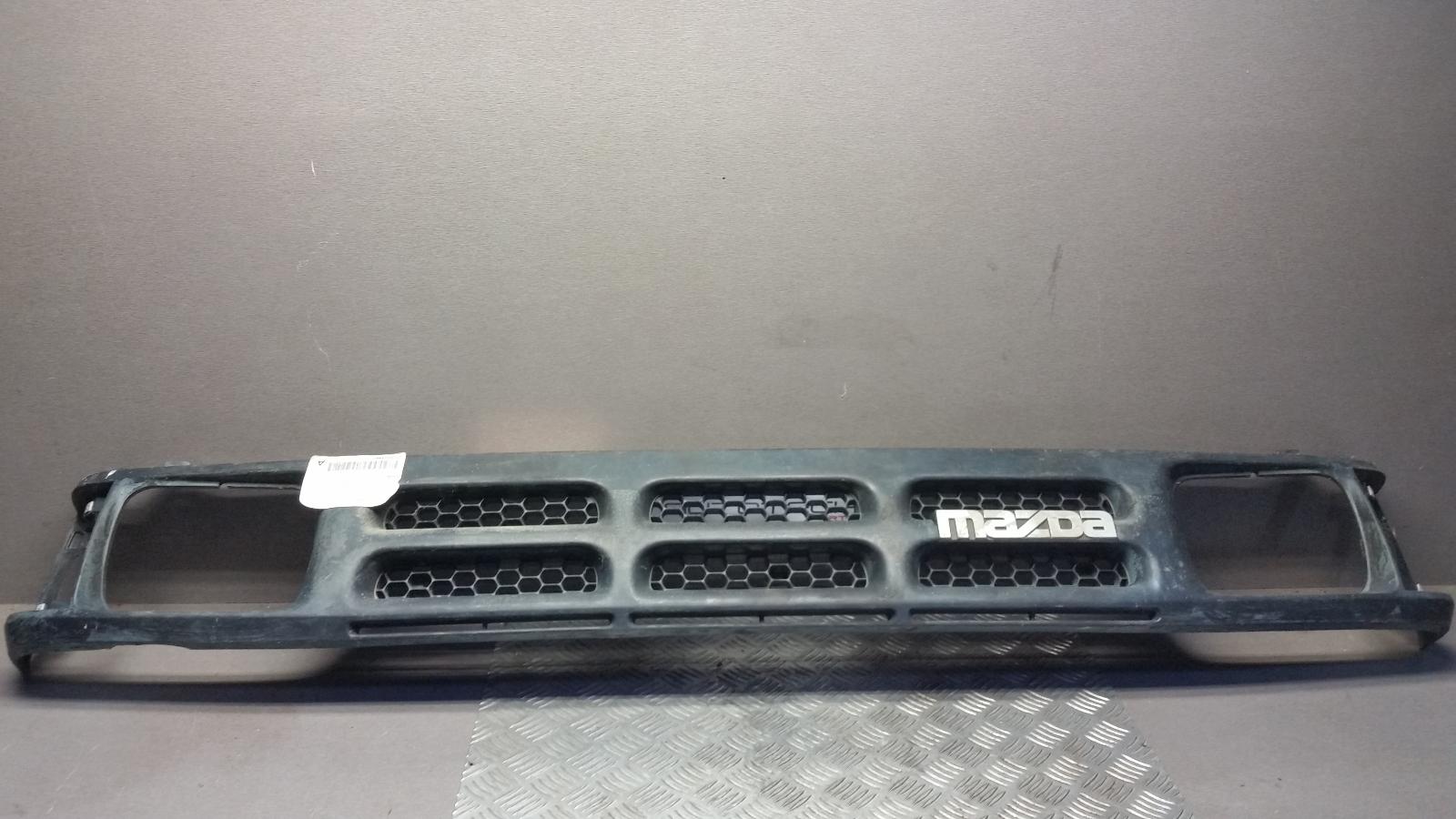 1993 Mazda Bravo Grille View Auto part Grille Mazda Bravo 1993
