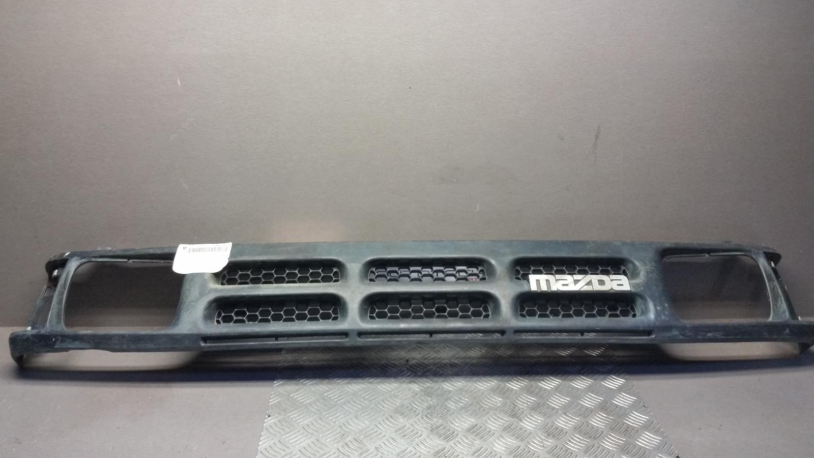 1993 Mazda Bravo Grille View Auto part Grille Mazda Bravo 1993