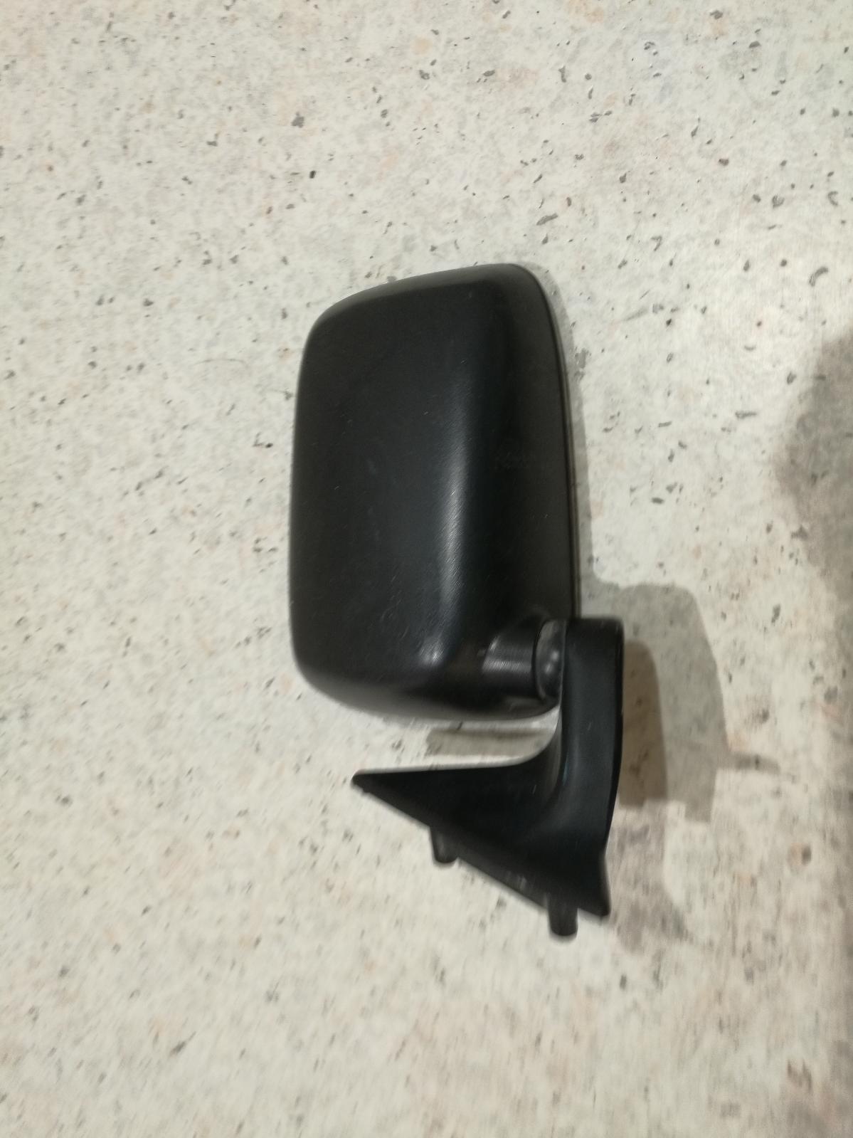 1993 Mazda Bravo Left Door Mirror View Auto part Left Door Mirror Mazda Bravo 1993