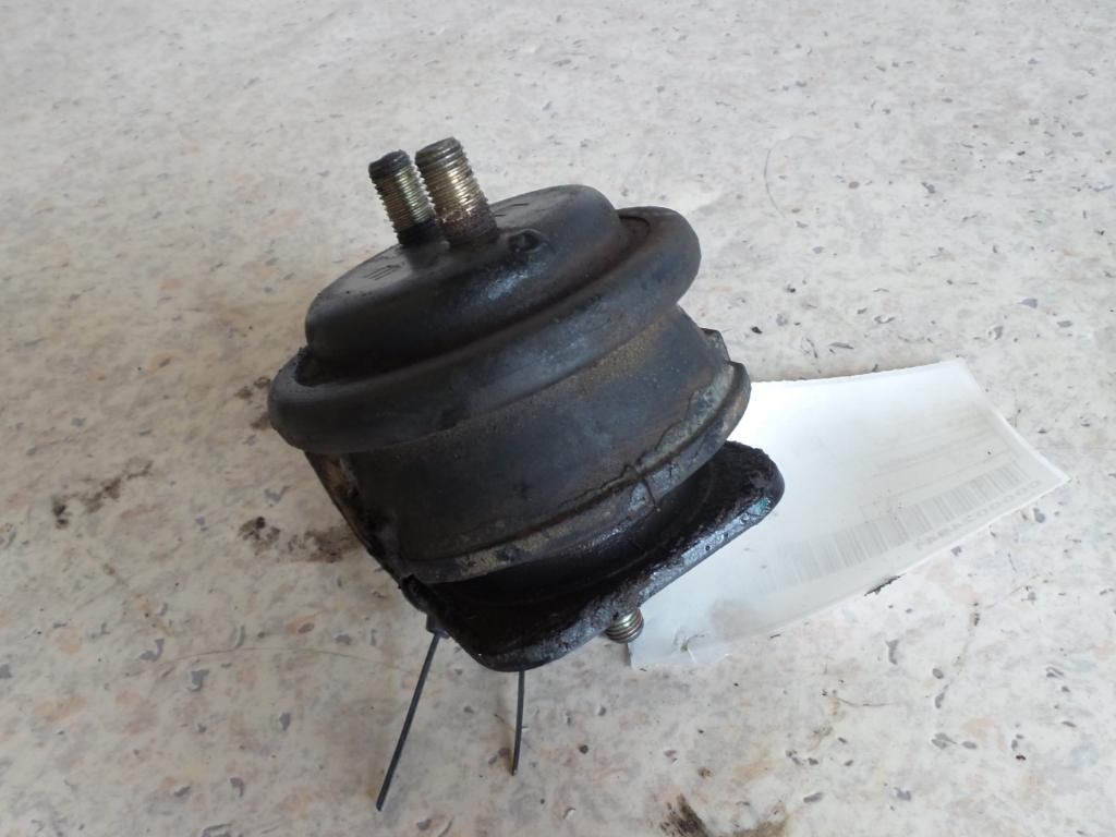 View Auto part Mount Mazda Bravo 1993