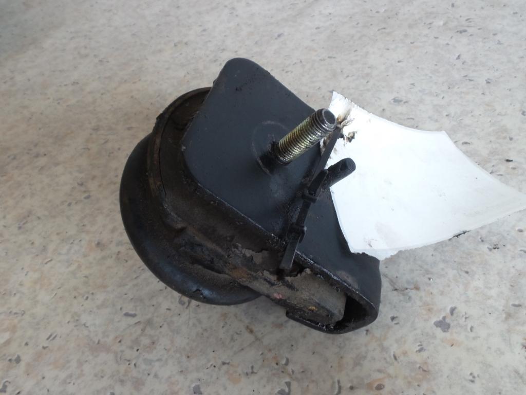 View Auto part Mount Mazda Bravo 1993