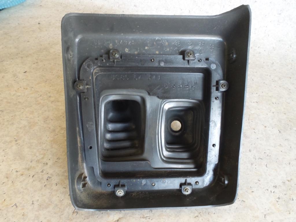 View Auto part Gear Stick/Shifter Mazda Bravo 1993
