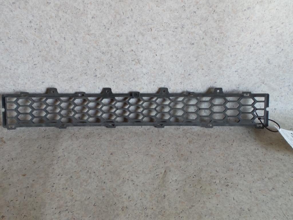 View Auto part Grille Holden Captiva 2009