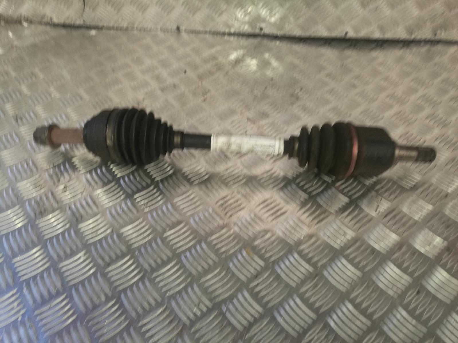 1999 Mitsubishi Mirage Left Driveshaft View Auto part Left Driveshaft Mitsubishi Mirage 1999