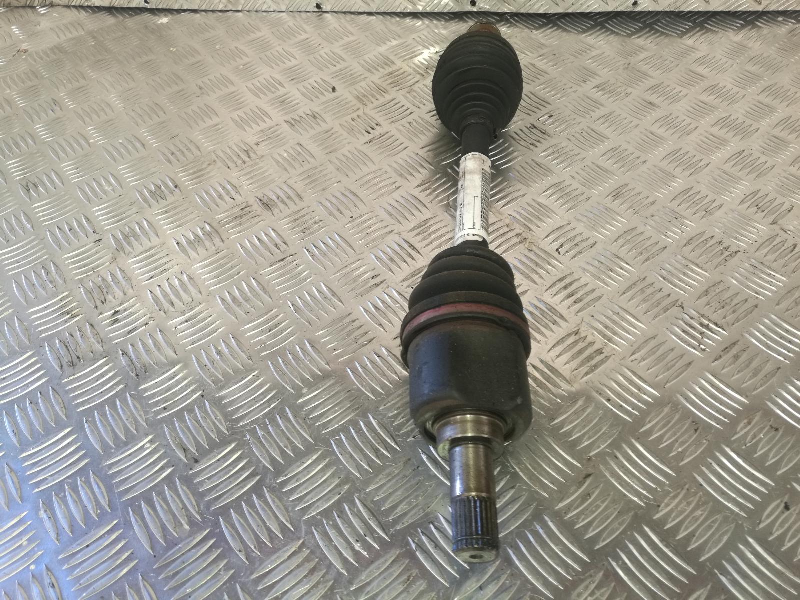 1999 Mitsubishi Mirage Left Driveshaft View Auto part Left Driveshaft Mitsubishi Mirage 1999