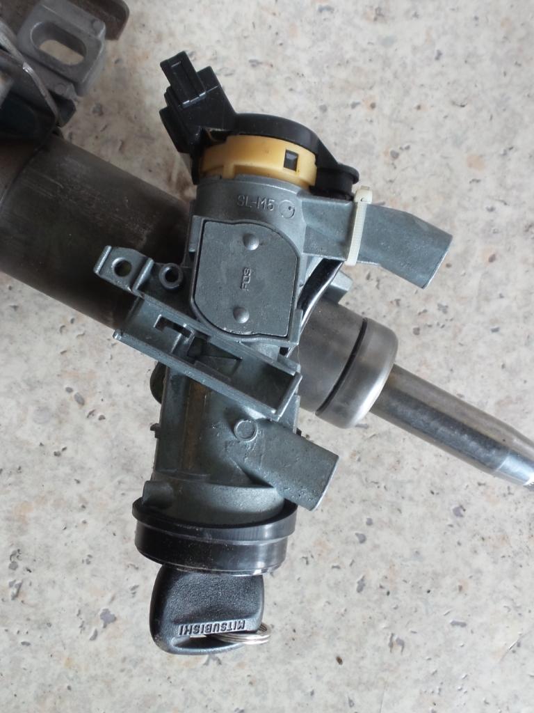 View Auto part Ignition W/ Key Mitsubishi Mirage 1999