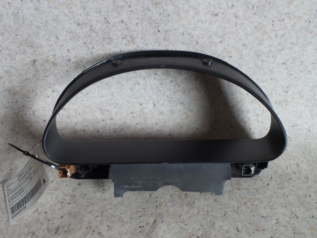 View Auto part Instrument Cluster Subaru Liberty 1995